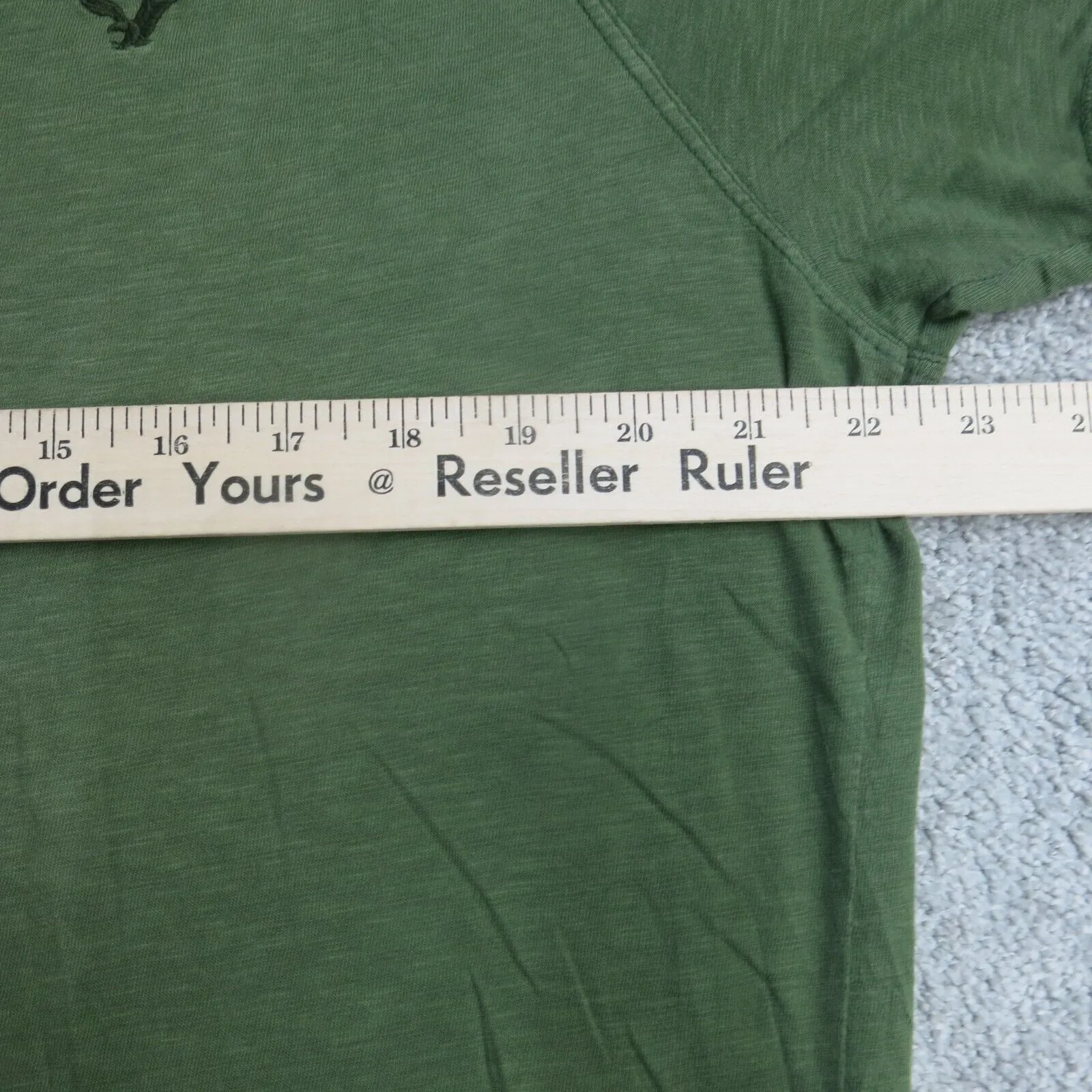American Eagle Shirt Womens Large Green Traditional Tee Short Sleeve Henley Neck