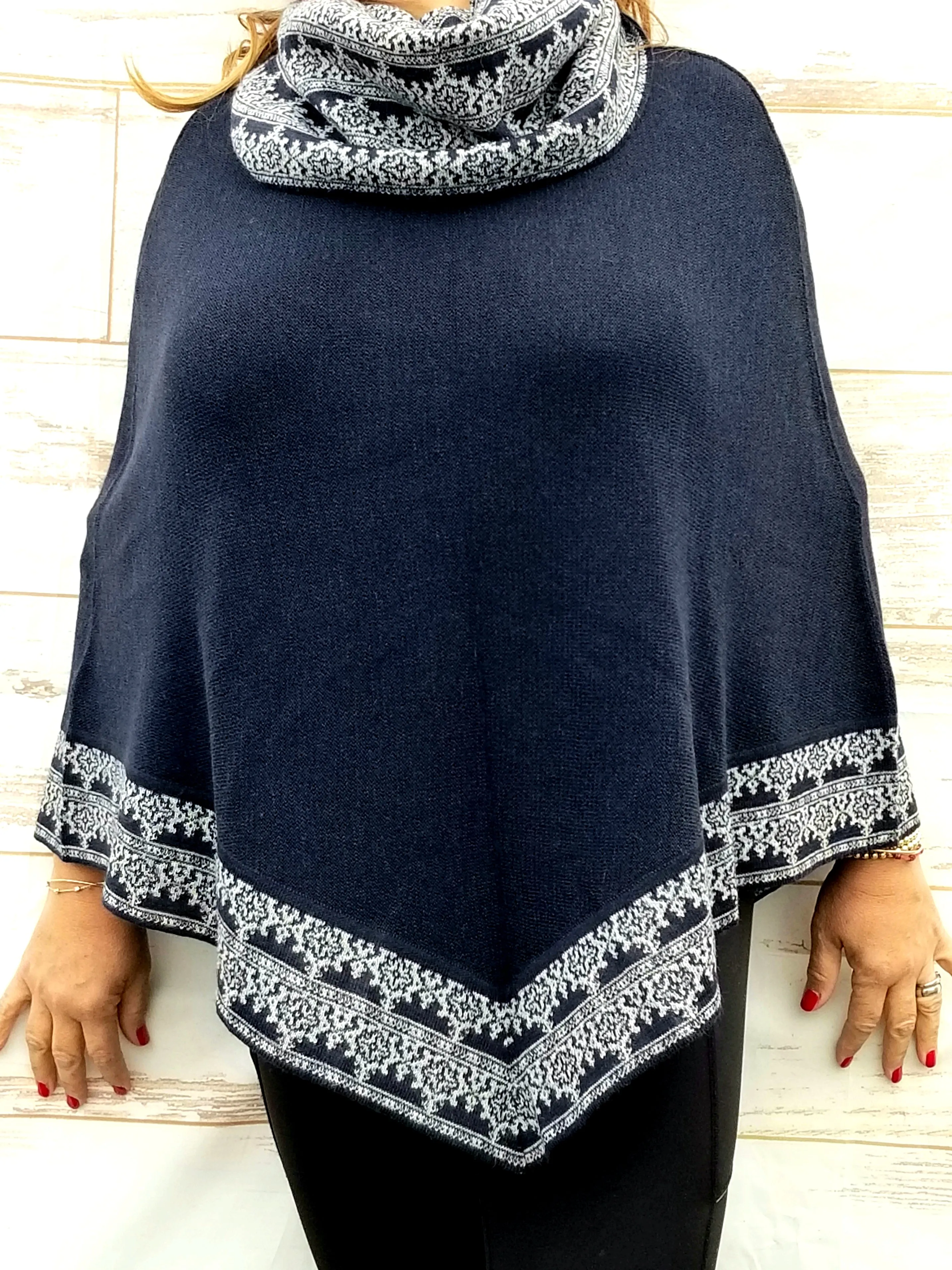 "Nicolle" Tourtle Neck Ultralight Baby Alpaca Poncho